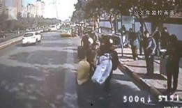 爆料真实搞笑事件大全视频,盘点那些让人捧腹大笑的真实搞笑事件视频