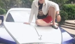 吃瓜劳斯莱斯网红,揭秘网络红人的奢华生活