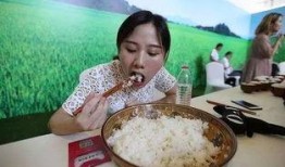 胖胖的网红吃瓜,趣味横生引网友热议