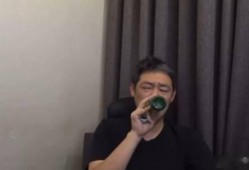 韩国娱乐圈记者爆料事件,记者爆料事件引发娱乐圈风波