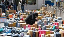 送快递最新爆料,揭秘最新送快递爆料背后的变革与挑战