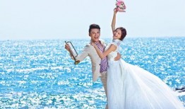 爆料最新三亚婚纱照片,捕捉甜蜜瞬间，见证爱情永恒